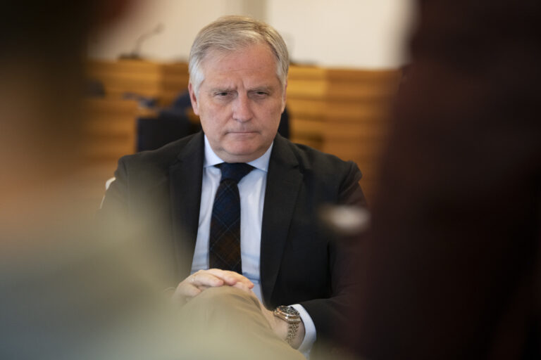 El alcalde Cañizares retira las competencias a los concejales de Vox en el Ayuntamiento de Ciudad Real