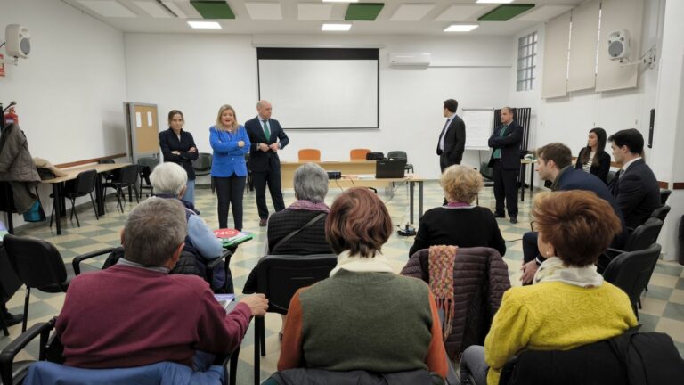 Formación en “seguridad digital” para las personas mayores