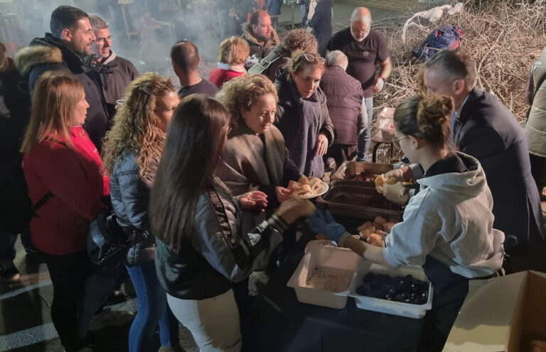 Puertollano: Vecinos de Constitución y El Poblado reviven la fiesta de la Candelaria