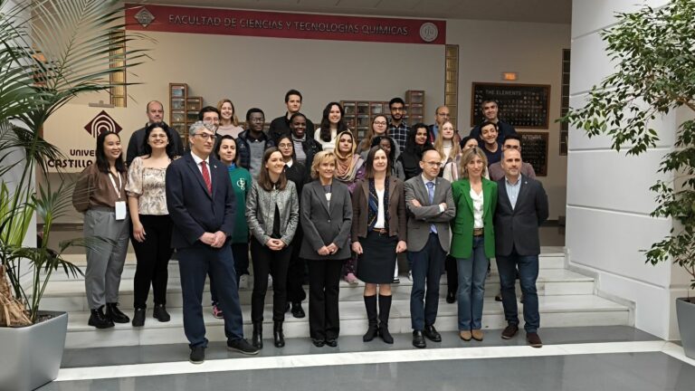 Escobedo da la bienvenida a los 21 estudiantes de 16 países del Máster Erasmus Mundus en Ingeniería de Bioproductos y Biomasa Sostenible