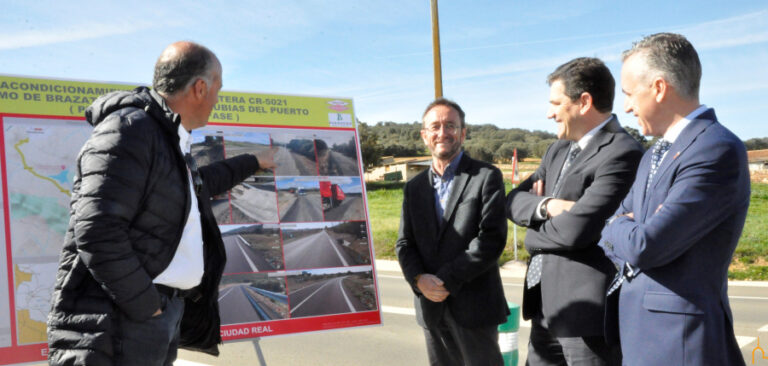 La Diputación destina más de un millón de euros para completar el arreglo de la carretera que une Brazatortas y Cabezarrubias del Puerto