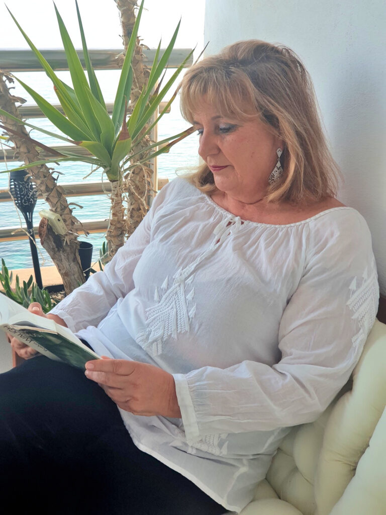 Puertollano: Nuria Jiménez Blanco participa este martes en una charla-coloquio en el club de lectura «El esperado»