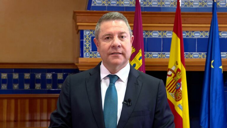 El presidente García-Page valora que la región “esté a punto de doblar el gasto sanitario por habitante” en solo ocho o diez años