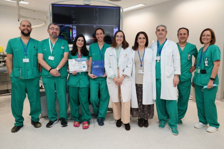Un estudio del Hospital de Toledo sobre la embolización en hombro congelado, publicado en la prestigiosa revista de la Sociedad americana de Radiología Intervencionista