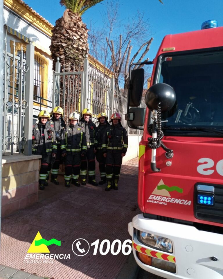 Simulacro de emergencia en la residencia de las Hermanas de la Cruz de Puertollano