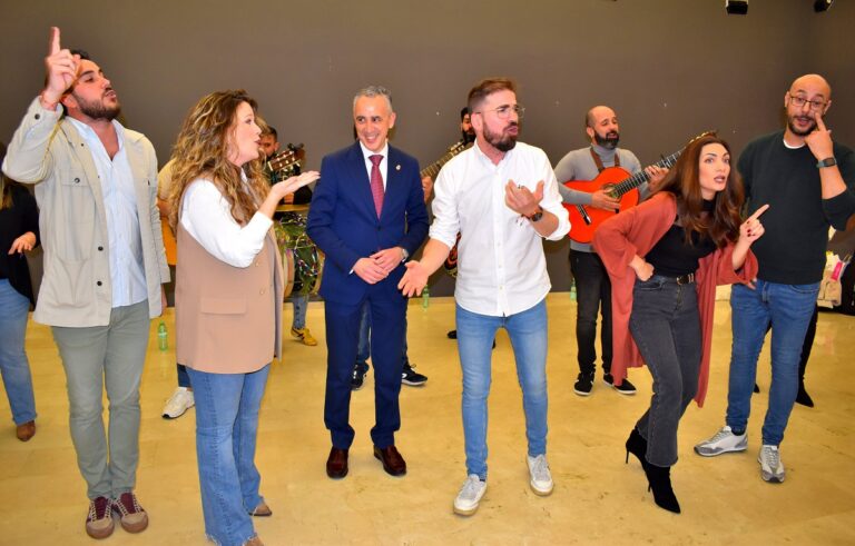 Puertollano: El Winter calienta motores con sonidos de guitarra y coplas de Carnaval