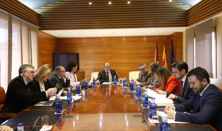 El Pleno de las Cortes regionales debatirá el Proyecto de ‘Ley de Acompañamiento de Presupuestos y de la Agencia de Transformación Digital’