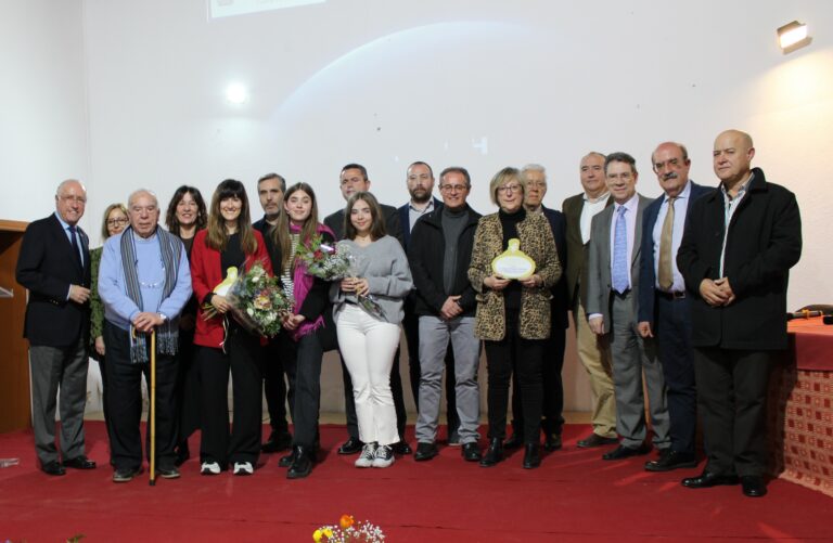El Gobierno regional reconoce la valía de Blanca Romero y Conchi Sánchez, dos mujeres que han roto un techo de cristal dejando huella en la igualdad