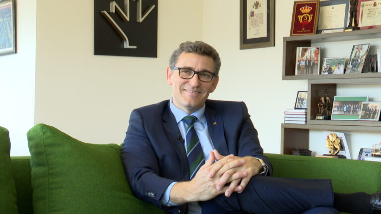 Víctor Manuel Martín (Eurocaja) da fe de buena marcha económica de C-LM: «Nada nos hace encender la bombilla de alerta»