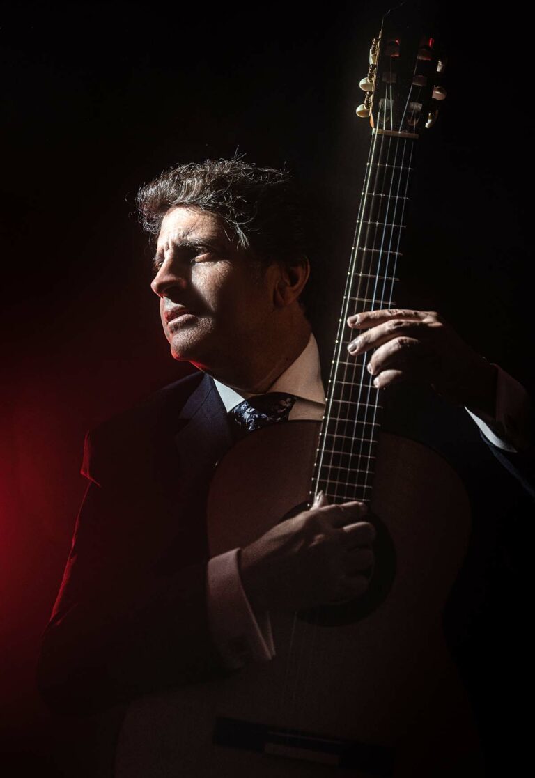 Carlos Bica ofrecerá un concierto el 25 de octubre en la iglesia de Santa Quiteria de Fuente El Fresno