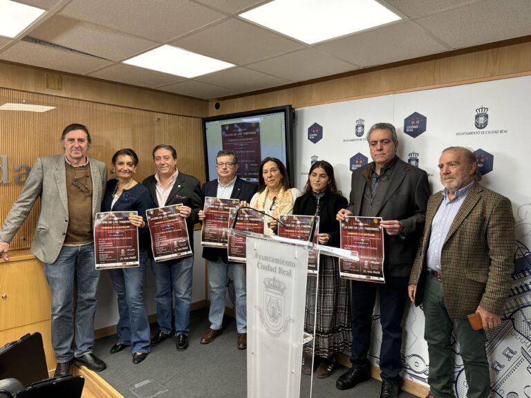 Rotary Club y la ONG Helping Others rinden homenaje a la hostelería en la gala solidaria “La era de las tabernas”