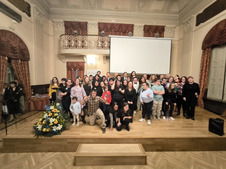 La Asociación Down Caminar celebra su primera Gala de Premios
