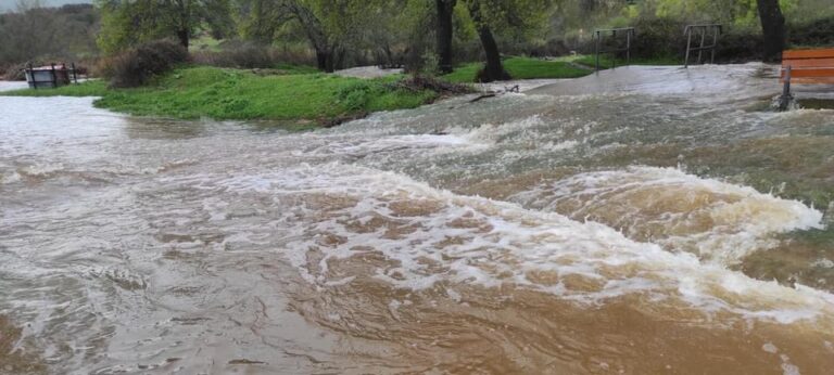 Puertollano: Una monstruosa crecida convierte al Montoro en un río de mar y preludia otra importante recarga para el pantano