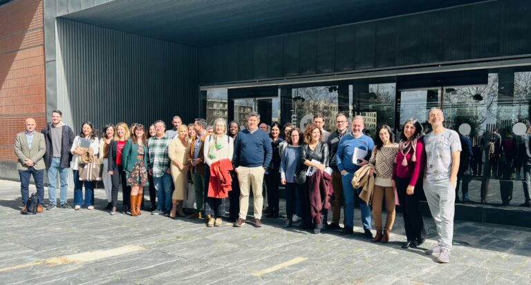 El Gobierno regional agradece la implicación de las Unidades de Salud Bucodental en la ampliación de la cartera común de estas prestaciones