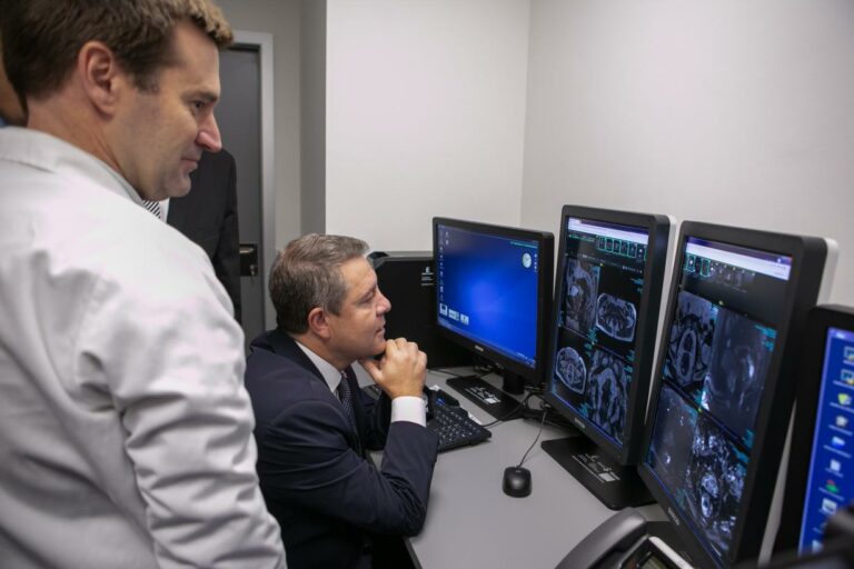 García-Page se felicita de los “importantes” avances en Castilla-La Mancha para sumarse al grupo de regiones donde se realizan trasplantes hepáticos