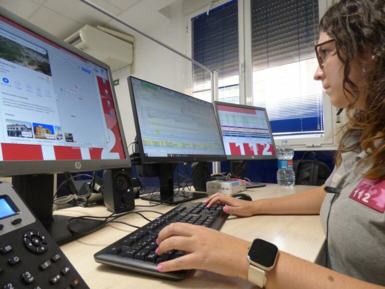 El Servicio de Emergencias 1-1-2 de Castilla-La Mancha recibió en 2023 un total de 20.769 llamadas de Teleasistencia domiciliaria, la mayor cifra de su historia