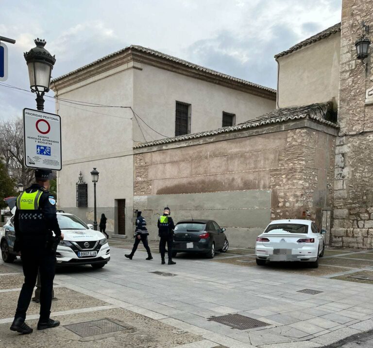Ciudad Real: Un ciudadano persigue y retiene al individuo que robó el bolso a una mujer