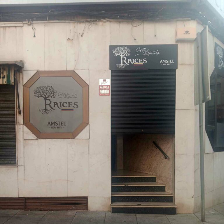 Abre en Puertollano «Raíces», un nuevo local para disfrutar de la comida colombiana y española