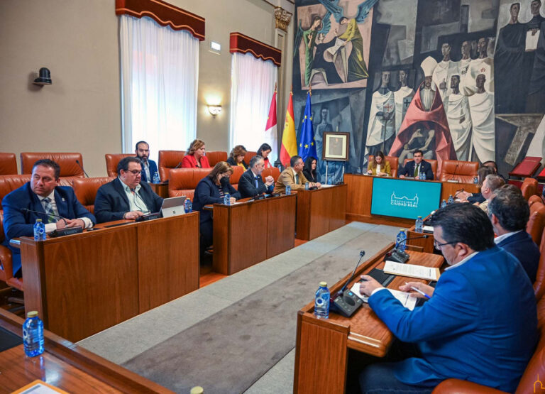 El Pleno de la Diputación conoce los informes de la actividad económica financiera correspondiente al ejercicio de 2023