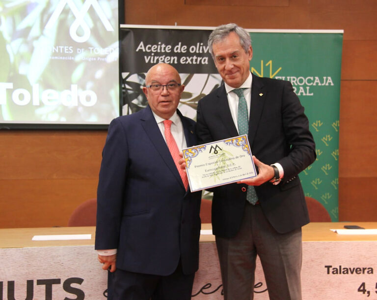 Eurocaja Rural, distinguida con el premio ‘Cornicabra de Oro’ por la DOP Aceite Montes de Toledo