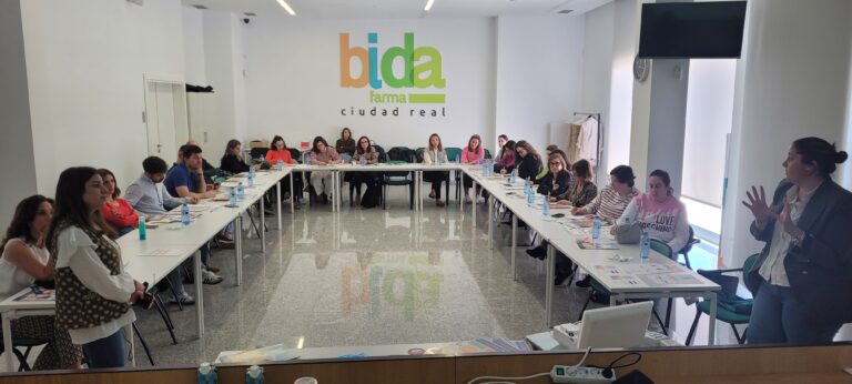 Taller de Bidafarma sobre cremas solares y fotoprotectores