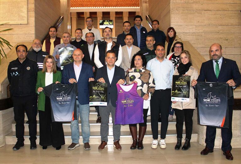 Eurocaja Rural participa como entidad patrocinadora en la presentación de la gran fiesta del running nocturno de Albacete