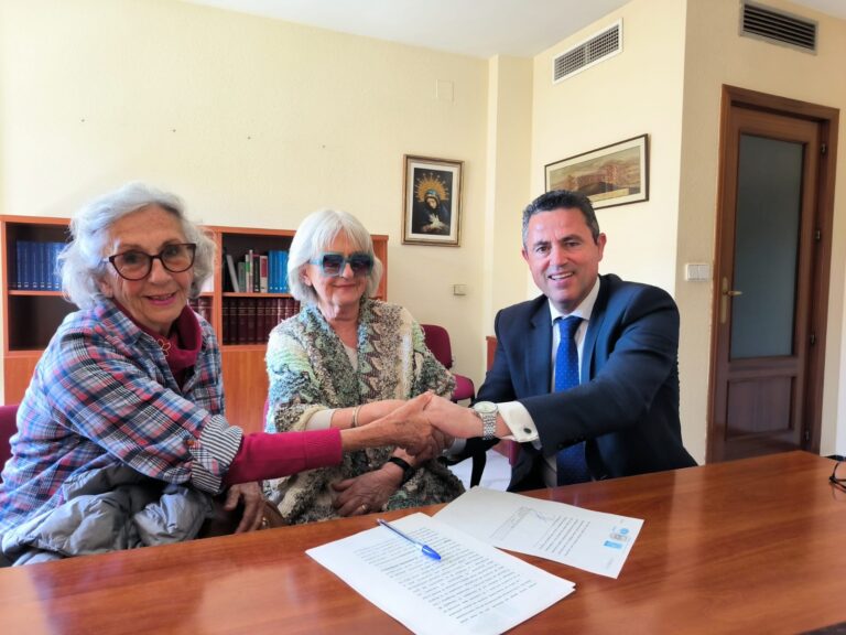 El Ayuntamiento de Santa Cruz de Mudela formaliza la adquisición del terreno destinado al recreo juvenil
