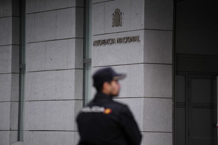 El presidente de Félix Solís niega ante el juez que vendiesen más vino del que declararon al Consejo Regulador