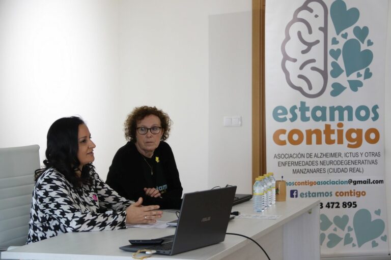 Impacto emocional, terapias complementarias y avances terapéuticos en la I Jornada de Párkinson