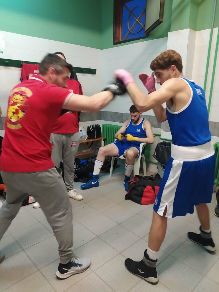 Ciudad Real: El boxeador Daniel Guerrero perdió a los puntos en la pelea estelar por la semifinal de Castilla-la Mancha