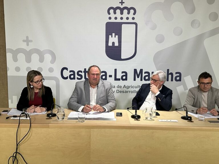 El Gobierno regional “peleará” para conseguir los mejores resultados para los agricultores que han solicitado entrar en la agricultura ecológica