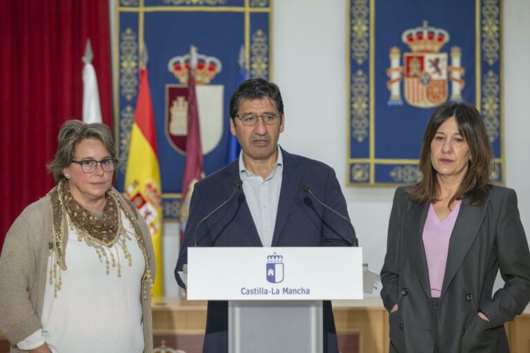 El Gobierno de Castilla-La Mancha confirma que en nueve meses ha iniciado la mitad de los compromisos y cumplido un 20%