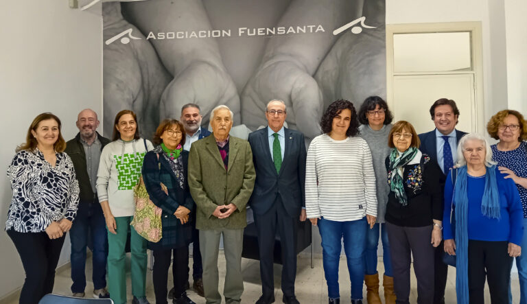La Fundación Globalcaja Ciudad Real colabora con el equipamiento informático del Centro Ocupacional de la Asociación Fuensanta