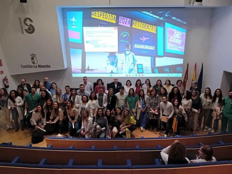 La Gerencia de Atención Integrada de Ciudad Real del Servicio de Salud de Castilla-La Mancha celebra un acto de despedida para 66 residentes