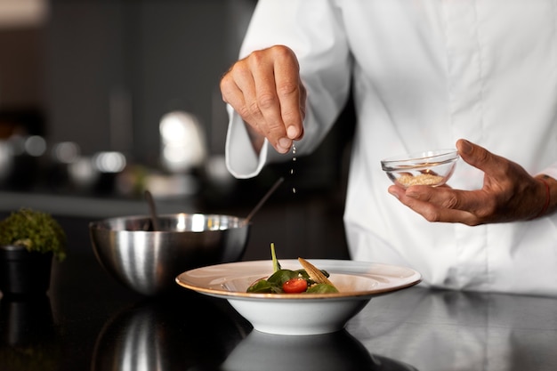 Descubre las 10 tendencias gastronómicas que están marcando este 2024