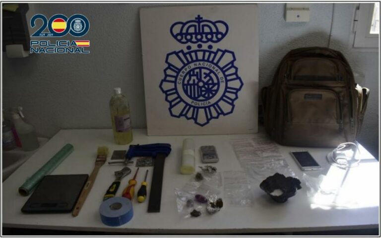 Policía Nacional detiene a un traficante que quedó al descubierto tras ser desahuciado de la vivienda que había ocupado en Alcázar de San Juan