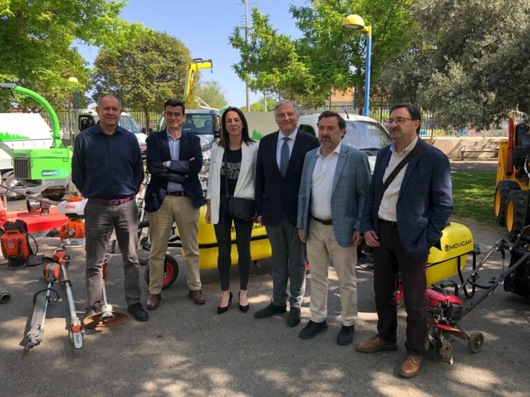 Ciudad Real estrena nuevo material y maquinaria para el mantenimiento de parques y jardines