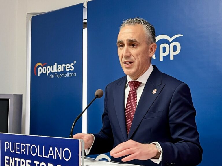 Alcalde de Puertollano, favorable a investigar la posible filtración de respuestas de oposiciones, aunque dice que no hay pruebas y es responsabilidad del tribunal