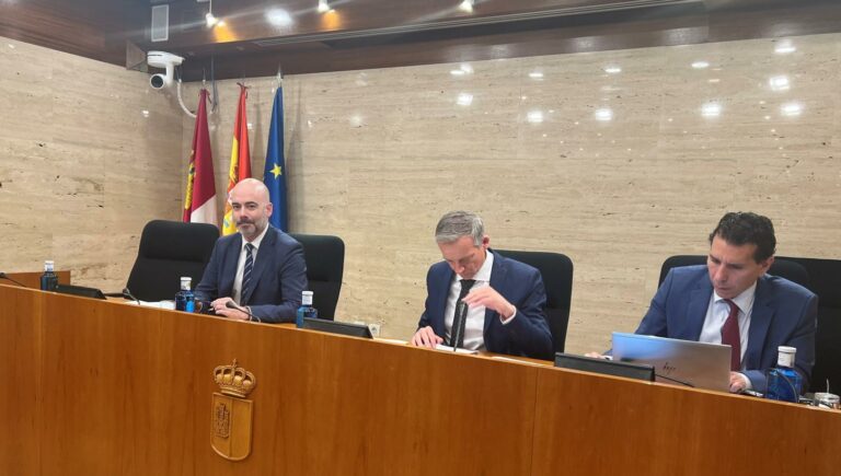 Castilla-La Mancha aborda la reactivación de la carrera profesional en el ámbito sanitario desde el rigor