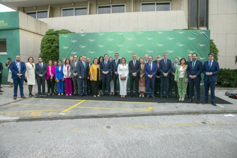 El Gobierno de Castilla-La Mancha destaca el compromiso de Eurocaja Rural con el desarrollo económico de la región