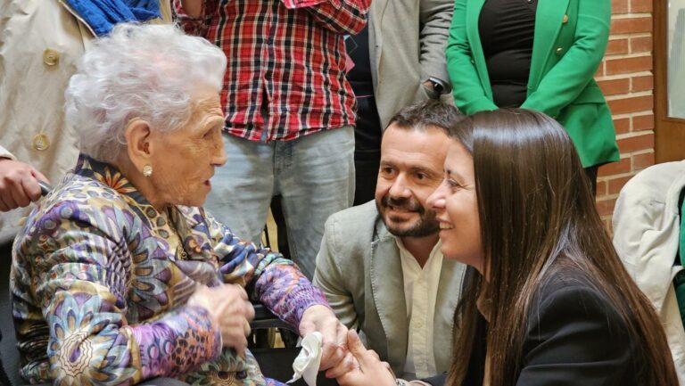 El Gobierno regional promueve la calidad de los cuidados en el ámbito residencial, donde la longevidad de las personas usuarias va en aumento