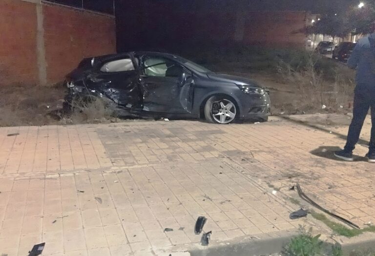 Varios heridos en dos accidentes de tráfico en el casco urbano de La Solana
