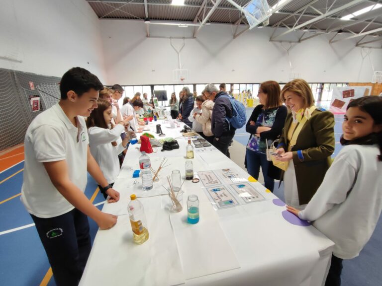 El Colegio Santo Tomás de Ciudad Real celebra con gran éxito su III Semana de la Ciencia