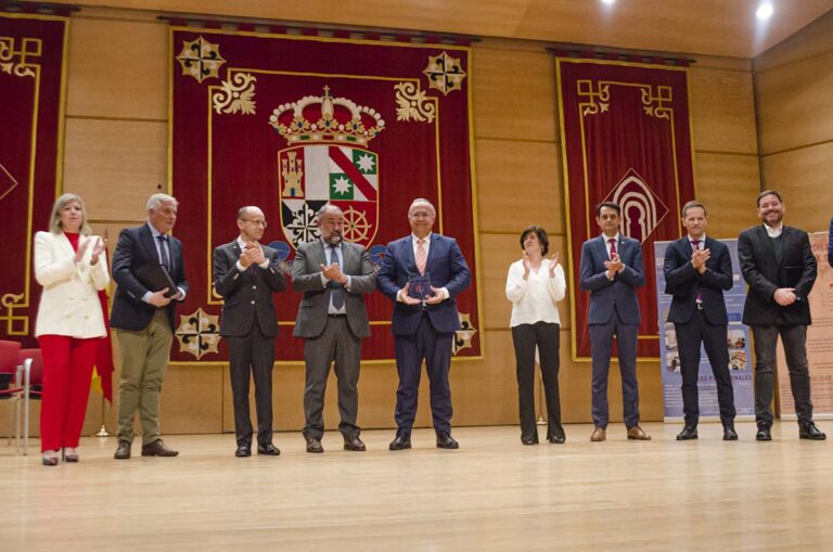 La UCLM reconoce el papel de Repsol en el desarrollo de la Facultad de Ciencias y Tecnologías Químicas de Ciudad Real