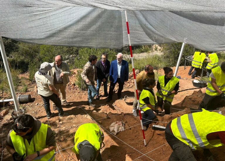 El Gobierno de Castilla-La Mancha concluye que el yacimiento de Ruidera-Los Villares podría tener una antigüedad sólo comparable con Atapuerca