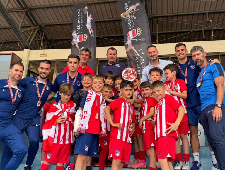 Puertollano: 24 equipos, 150 partidos jugados y más de 1500 personas en  la final del III Torneo Dragón