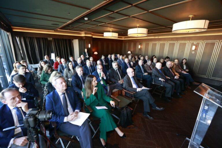 Puertollano se convierte durante dos días en el epicentro de la ingeniería industrial española