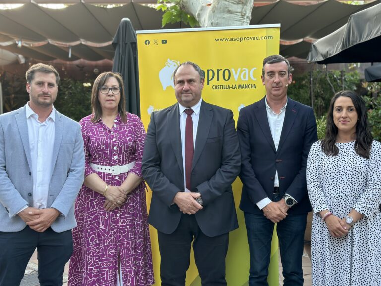 El Gobierno de Castilla-La Mancha subraya su compromiso para seguir apoyando al sector ganadero, “fundamental para nuestra región”