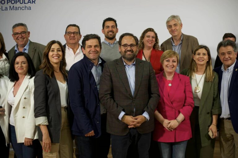 Valverde: “Solo un PP fuerte en Europa puede parar los desmanes de Pedro Sánchez”