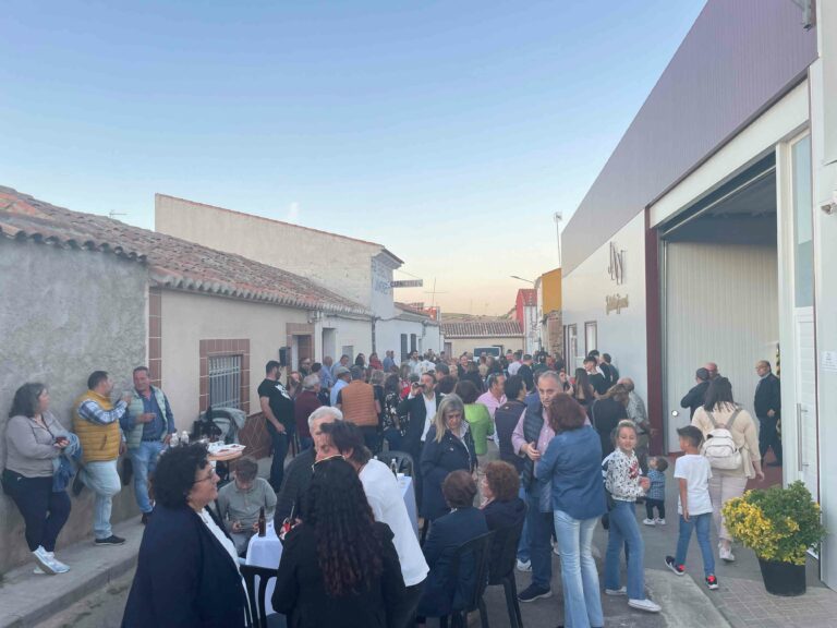 Embutidos y Jamones JAN inaugura nuevas instalaciones en Corral de Calatrava